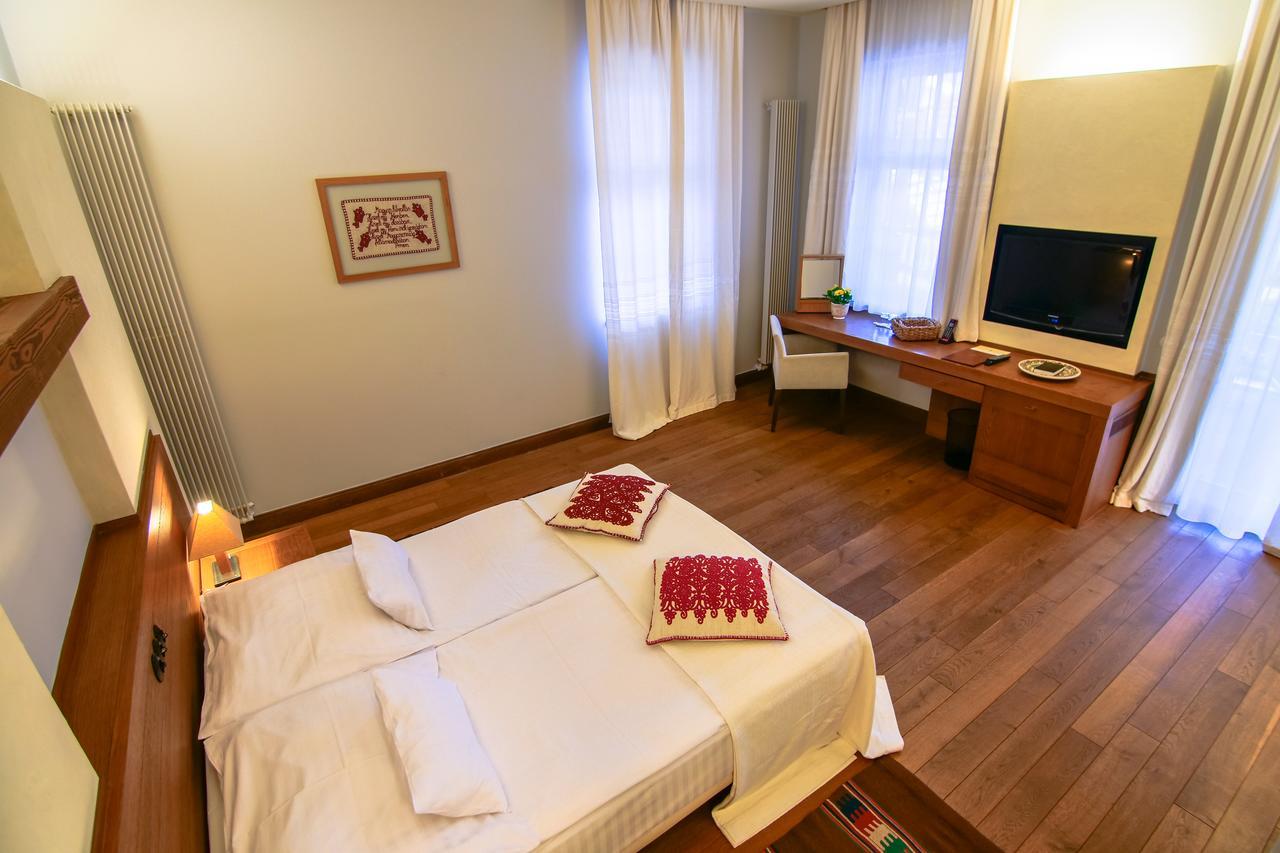 Hotel Pacsirta Sovata Eksteriør billede